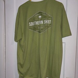Olive Green southern shirt XL  T-Shirt